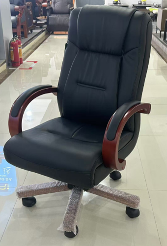 轉(zhuǎn)椅（小））